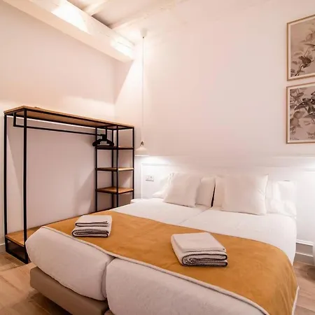 Lejlighed Newly Opened Central Suites! By Santiago San Sebastián