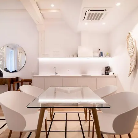 Newly Opened Central Suites! By Santiago * San Sebastian